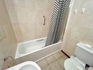 Photo 21- click for photo gallery